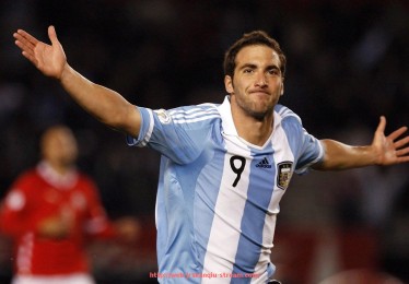 JRS低调看球-西甲联赛每年举办时间：西甲联赛的年度赛季安排与开赛时间