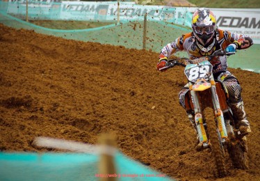 JRS低调看球-力健健身器材：优质健身设备品牌解析